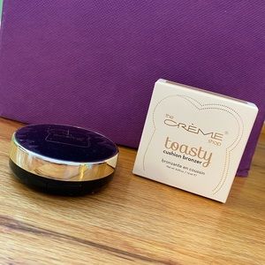 The Toasty Cushion Bronzer Fair The Créme Shop